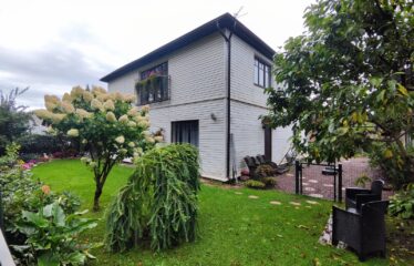 Privātmāja ar saimniecības ēku Tukumā