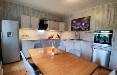 Privātmāja ar saimniecības ēku Tukumā