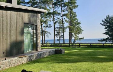 Ekskluzīvs īpašums pašā jūras krastā – Rojā