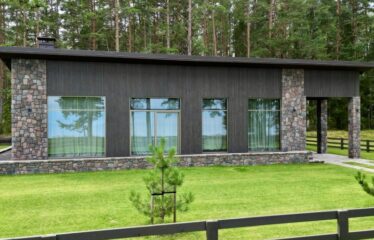 Ekskluzīvs īpašums pašā jūras krastā – Rojā