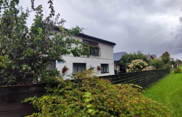 Privātmāja ar saimniecības ēku Tukumā