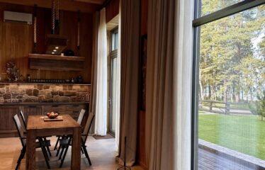 Ekskluzīvs īpašums pašā jūras krastā – Rojā