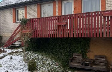 Divstāvu māja Sēmē, Tukuma novadā