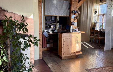 Daudzfunkcionāla ēka Talsu pilsētā, pie ezera