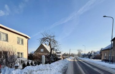 Plaša divstāvu māja Kandavā, Rūmenes ielā