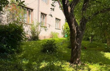 Māja Talsos, privātmāju rajonā